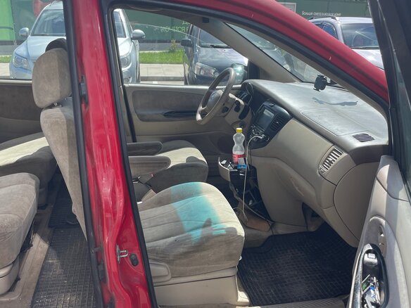 2001 Mazda MPV II (LW), красный, 295000 рублей - вид 5