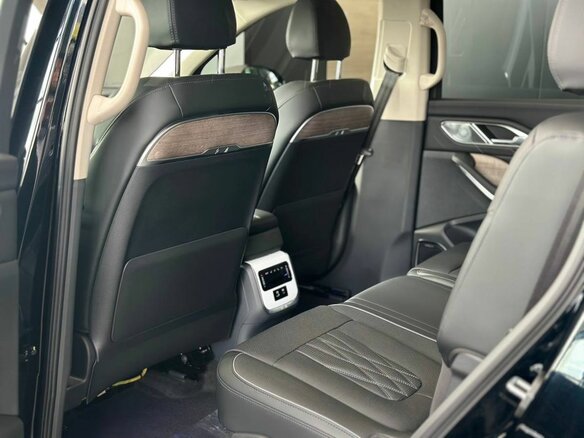 2025 Hongqi HS7 II, чёрный, 5200000 рублей - вид 21