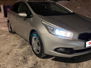 2013 Kia Ceed II, серебристый, 999999 рублей, вид 4