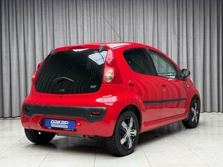 2008 Peugeot 107 I, красный, 469000 рублей, вид 4