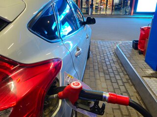 2013 Ford Focus III, серебристый, 620000 рублей, вид 2