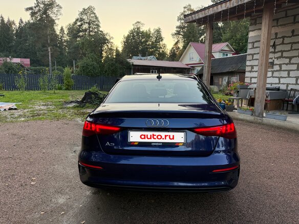 2021 Audi A3 35 TFSI IV (8Y), синий, 1600000 рублей - вид 5