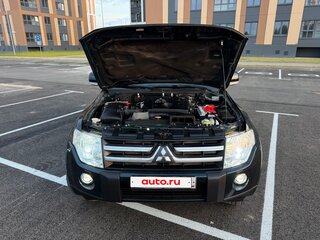 2008 Mitsubishi Pajero IV, зелёный, 1700000 рублей, вид 4