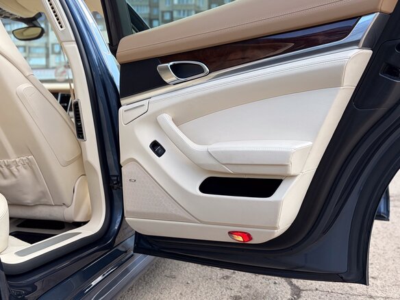 2011 Porsche Panamera 4S I, синий, 3200000 рублей - вид 23