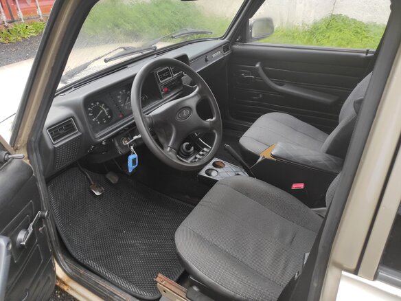 2011 Lada (ВАЗ) 2104, бежевый - вид 8