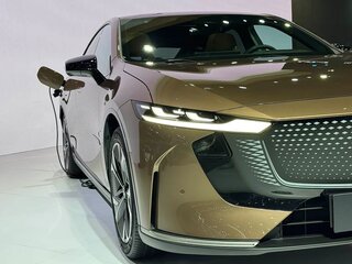 2026 Mazda EZ-6 18.9 kWh, бежевый, 3822055 рублей, вид 2