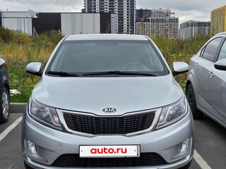 2012 Kia Rio 5-speed III, серебристый, 760000 рублей, вид 2