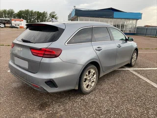 2021 Kia Ceed III Рестайлинг, серый, 1770000 рублей, вид 4
