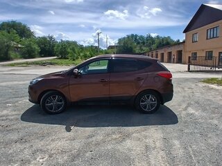 2013 Hyundai ix35 I Рестайлинг, коричневый, 1250000 рублей, вид 4