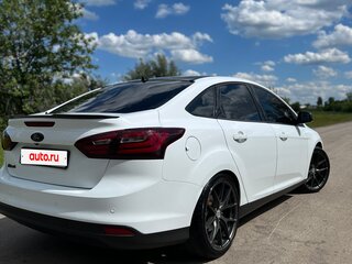 2013 Ford Focus III, белый, 910000 рублей, вид 4