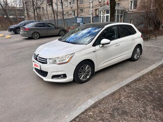 2011 Citroen C4 II, белый, 880000 рублей, вид 1