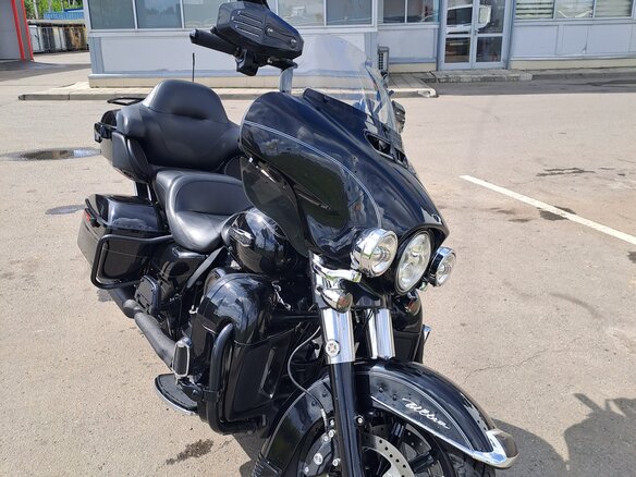 2016 Harley-Davidson Electra Glide, чёрный, 1250000 рублей - вид 4
