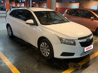 2014 Chevrolet Cruze I Рестайлинг, белый, 350000 рублей, вид 3