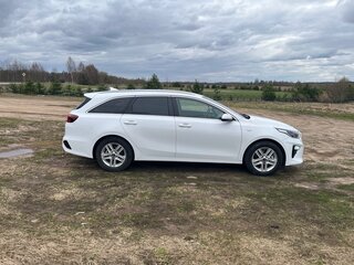 2019 Kia Ceed III, белый, 1800000 рублей, вид 4
