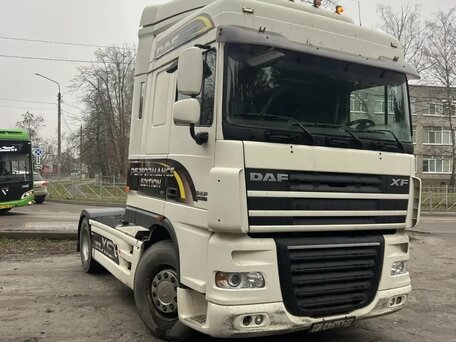 2008 DAF XF 105, белый, 2000000 рублей, вид 2