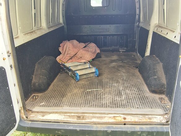 2010 Ford Transit, белый, 700000 рублей - вид 11