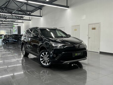 2016 Toyota RAV4 IV (XA40) Рестайлинг, чёрный, 1765000 рублей, вид 5