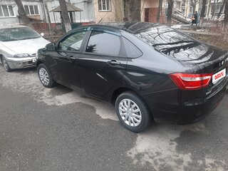 2016 Lada (ВАЗ) Vesta I, чёрный, 750000 рублей, вид 2