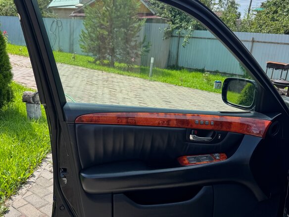 2005 Lexus LS 430 III Рестайлинг, чёрный, 1650000 рублей - вид 17