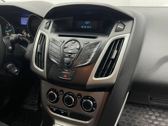 2013 Ford Focus III, белый, 830000 рублей - вид 20