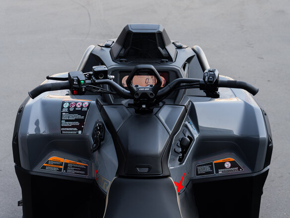 2026 BRP Can-Am Outlander X MR 1000R, серебристый, 2225000 рублей - вид 36