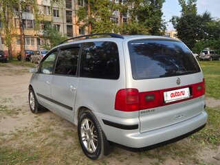 2001 Volkswagen Sharan I Рестайлинг, белый, 330000 рублей, вид 3