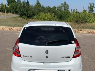 2014 Renault Sandero I, белый, 400000 рублей, вид 5