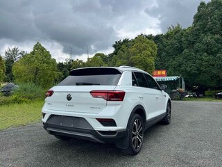 2022 Volkswagen T-Roc I (China Market), белый, 1675000 рублей, вид 4