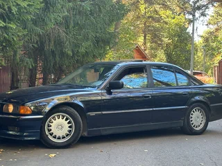1997 BMW 7 серии 750i III (E38), синий, 1000000 рублей, вид 1