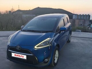 2017 Toyota Sienta II, синий, 1100000 рублей, вид 2