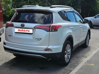 2019 Toyota RAV4 IV (XA40) Рестайлинг, белый, 2700000 рублей, вид 4