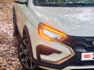 2024 Lada (ВАЗ) Vesta SW Cross I Рестайлинг (NG), белый, 1700000 рублей, вид 3