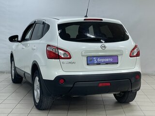 2012 Nissan Qashqai I Рестайлинг, белый, 1073000 рублей, вид 5