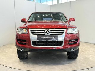 2003 Volkswagen Touareg I, красный, 855000 рублей, вид 5
