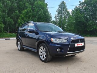 2011 Mitsubishi Outlander II Рестайлинг, синий, 1150000 рублей, вид 3