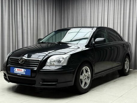 Toyota Avensis II