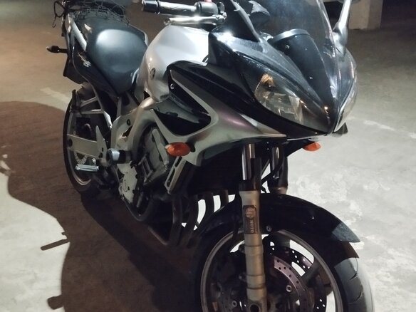 2004 Yamaha FZ6, серебристый, 400000 рублей - вид 7