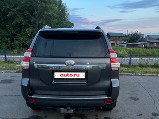2014 Toyota Land Cruiser Prado 150 Series Рестайлинг 1, серый, 3750000 рублей, вид 2