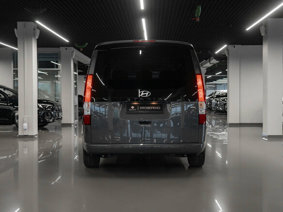 2024 Hyundai Staria I, серый - вид 5