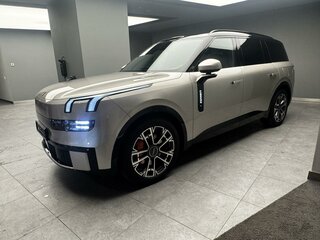 2026 Lynk & Co 900, белый, 8709575 рублей, вид 1