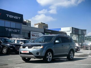 Mitsubishi Outlander II