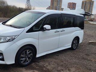 2015 Honda Stepwgn Spada V, белый, 1710000 рублей, вид 4