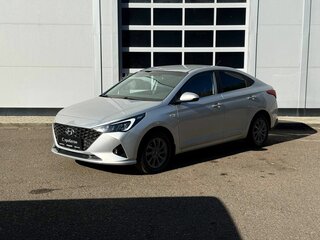 2021 Hyundai Solaris II Рестайлинг, серый, 1450000 рублей, вид 1