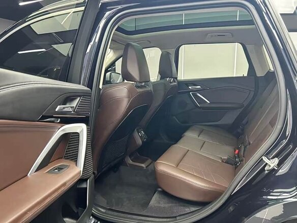 2023 BMW X1 Long 20Li sDrive III (U11/U12), чёрный, 2970000 рублей - вид 8