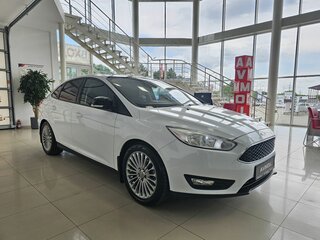 2017 Ford Focus III Рестайлинг, белый, 1050000 рублей, вид 5