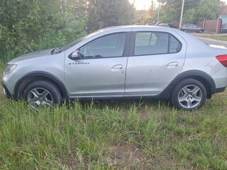 2021 Renault Logan Stepway II Рестайлинг, серебристый, 1075000 рублей, вид 4