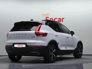 2021 Volvo XC40 I, белый, 2100000 рублей, вид 3