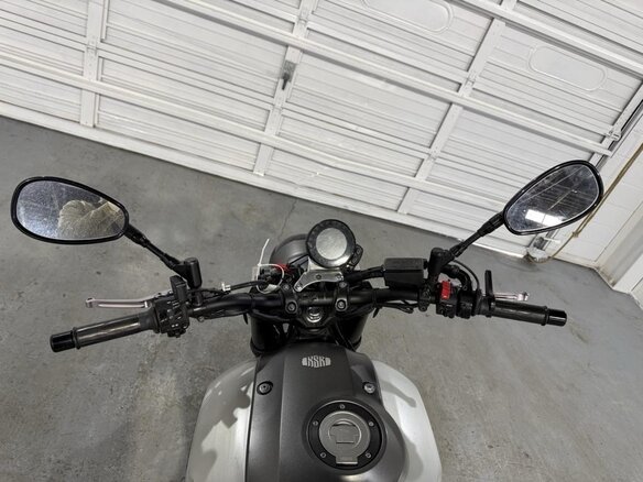 2017 Yamaha XSR900, серый - вид 12