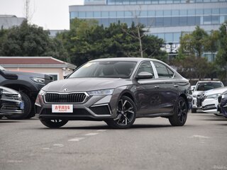 2026 Skoda Octavia IV (A8), серый, 2680000 рублей, вид 1