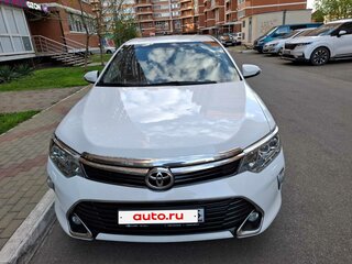 2016 Toyota Camry VII (XV50) Рестайлинг, белый, 2030000 рублей, вид 2